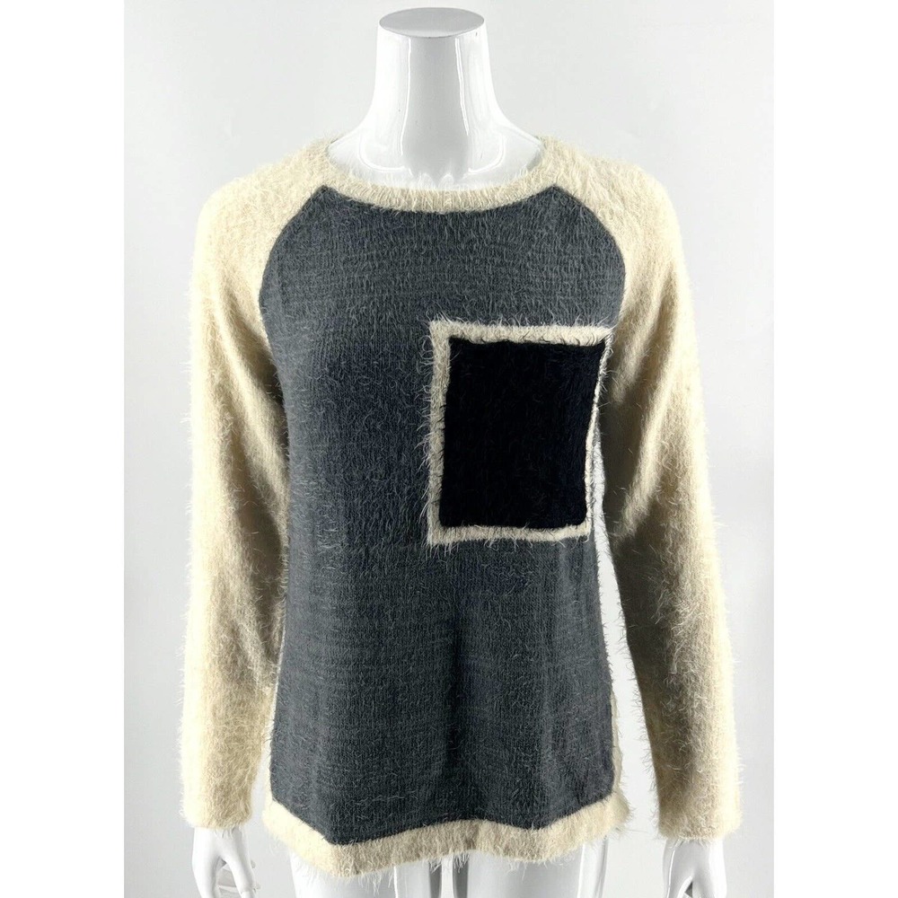 Selfie Couture Sweater Size XS / S Ivory Gray Fuzzy Soft Pullover Womens NEW